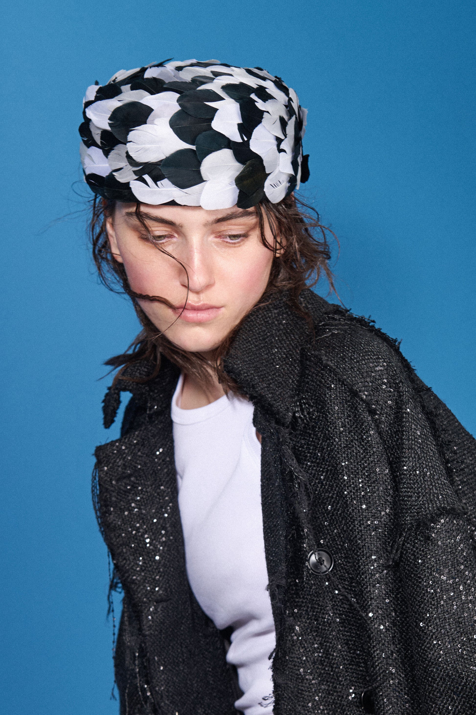 FEATHERED PILLBOX HAT